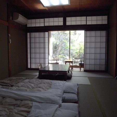 Ryokan Yamamuro كانازاوَ الغرفة الصورة