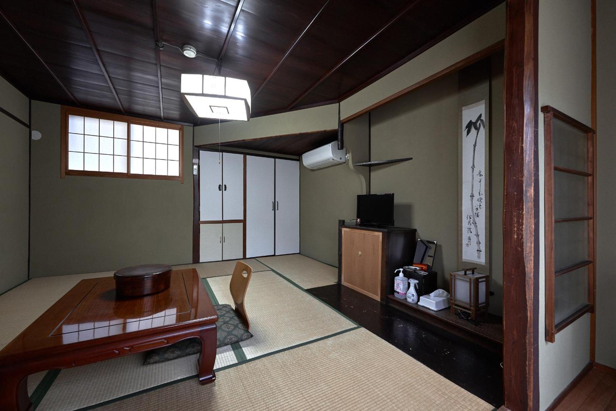 Ryokan Yamamuro كانازاوَ الغرفة الصورة