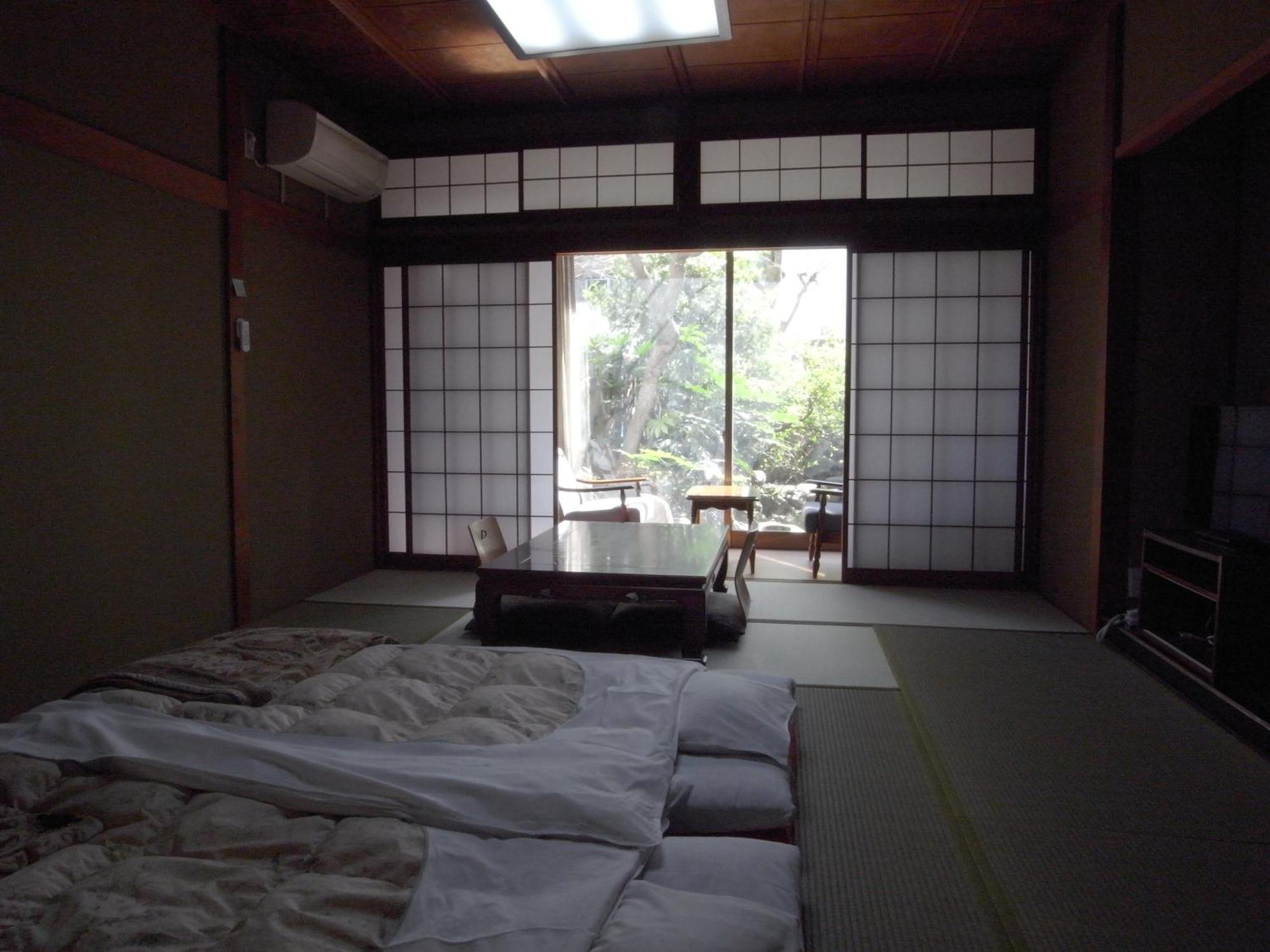 Ryokan Yamamuro كانازاوَ الغرفة الصورة