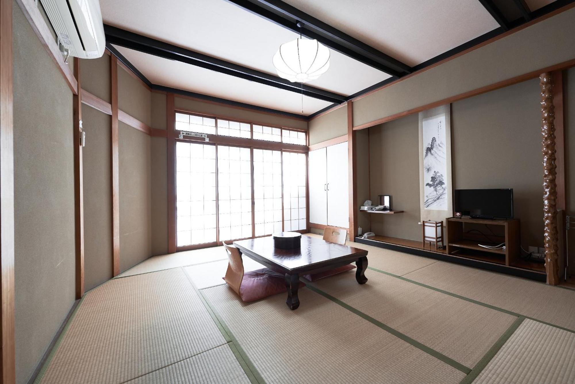 Ryokan Yamamuro كانازاوَ الغرفة الصورة