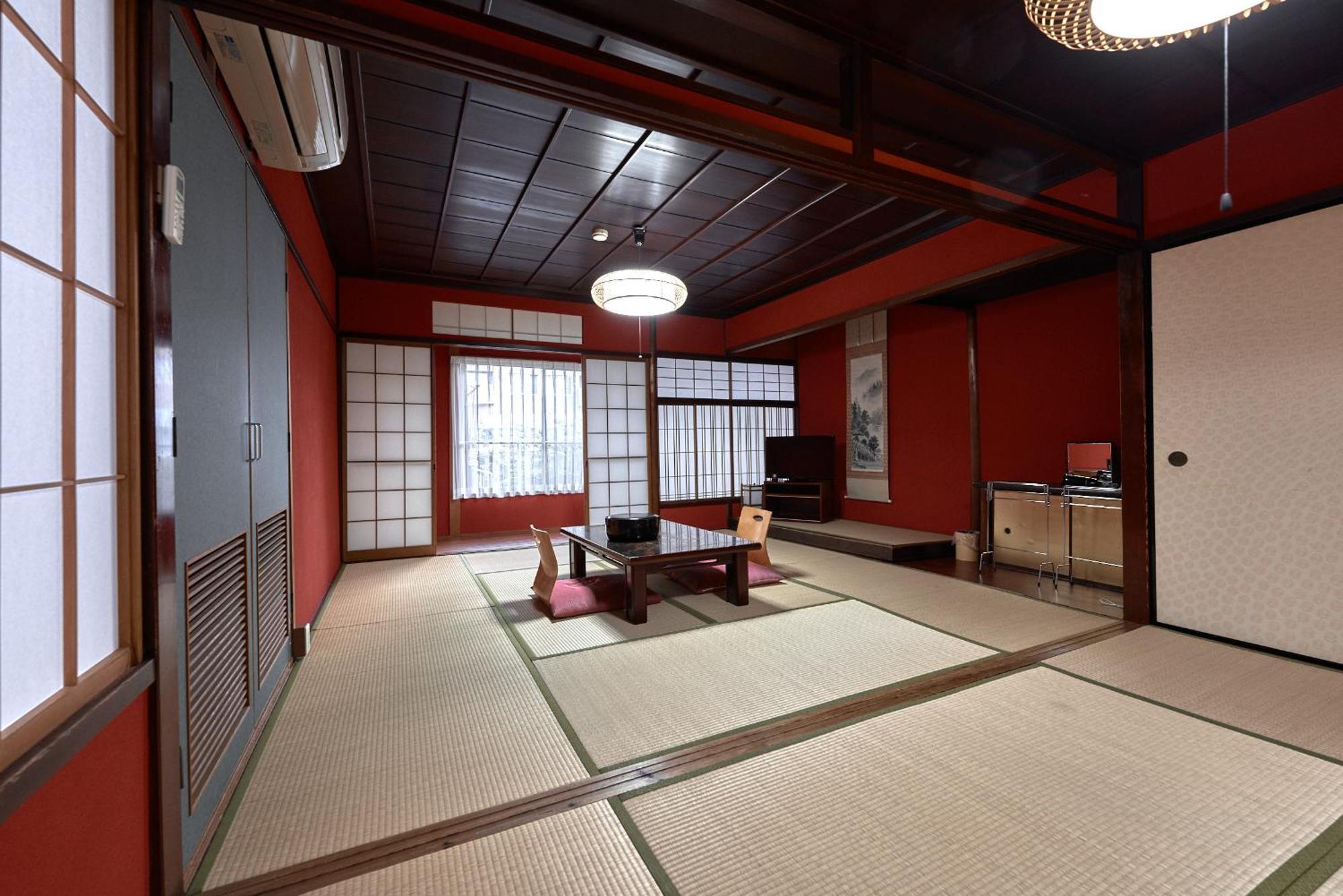Ryokan Yamamuro كانازاوَ الغرفة الصورة