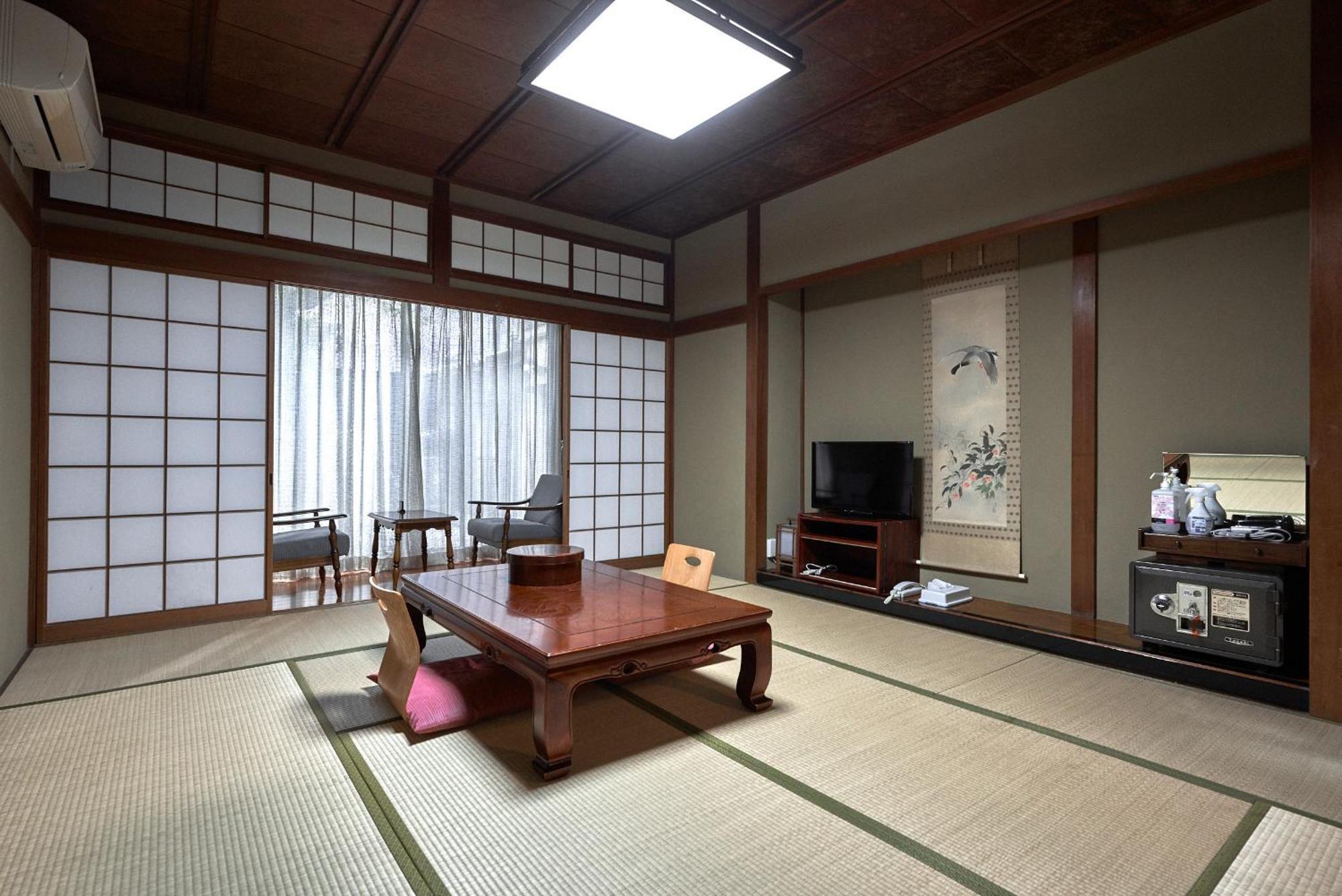 Ryokan Yamamuro كانازاوَ الغرفة الصورة